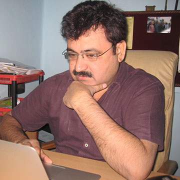 sharaf abbas khan